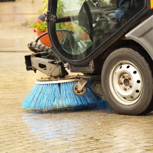 We specialise in Sales, Service and refurbishment of Johnston Compact and C Range precinct sweepers.